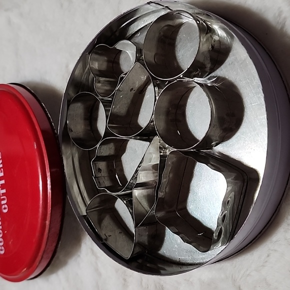 VINTAGE CHRISTMAS DECORATIVE ASSORTMENT BUNDLE - Picture 12 of 12